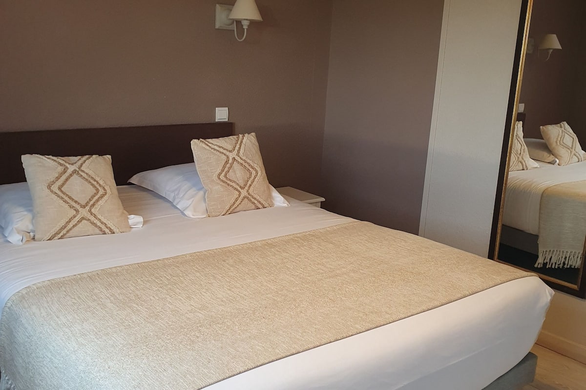 superior double room | 1 bedroom, premium bedding, individually decorated