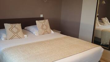 Literie de qualité supérieure, décoration personnalisée