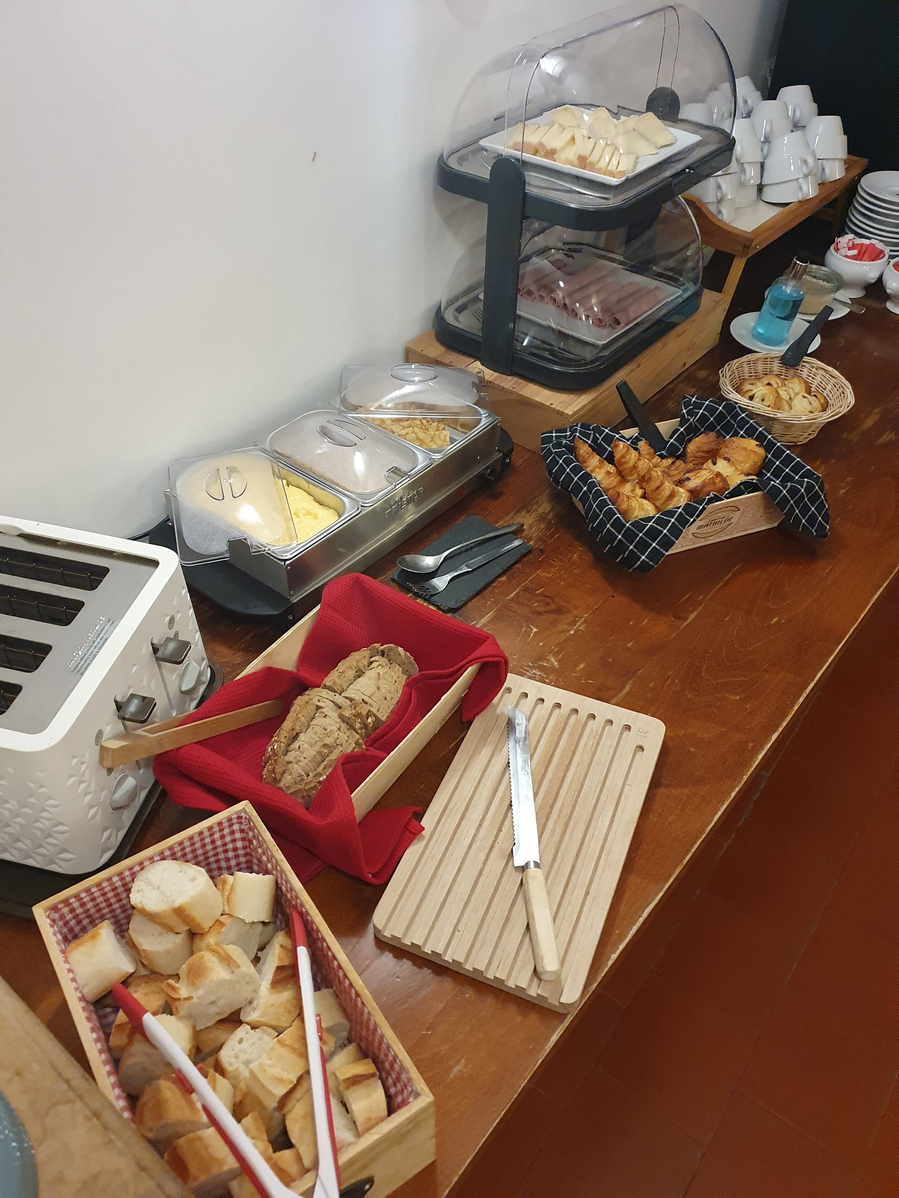 daily local cuisine breakfast (eur 14 per person)