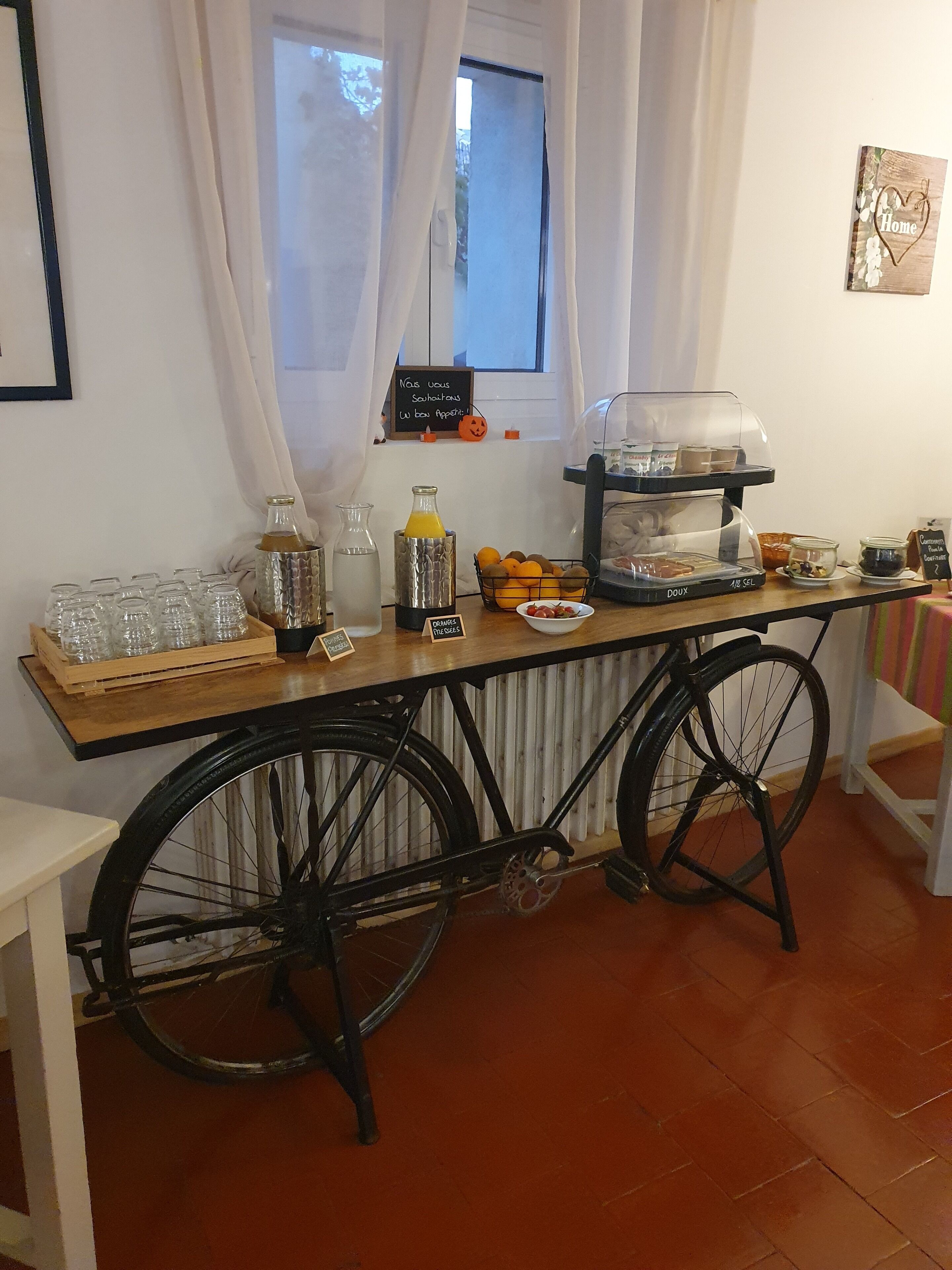 daily local cuisine breakfast (eur 14 per person)