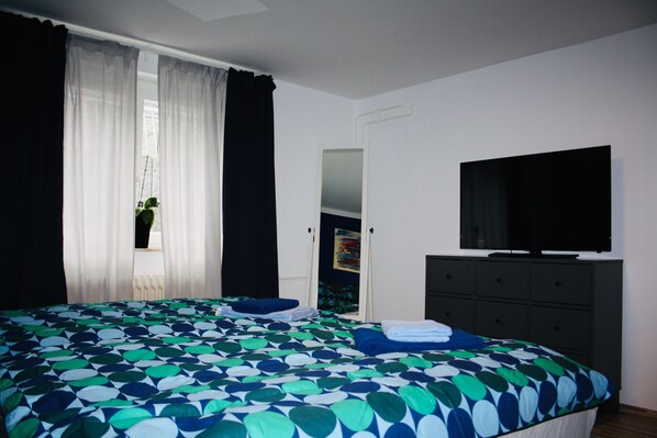 1 chambre, coffres-forts dans les chambres, bureau