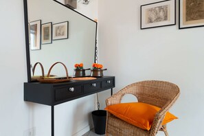 Apartment, 2 Bedrooms | Room amenity - Flatty Apartments - Alserio (Milan)
