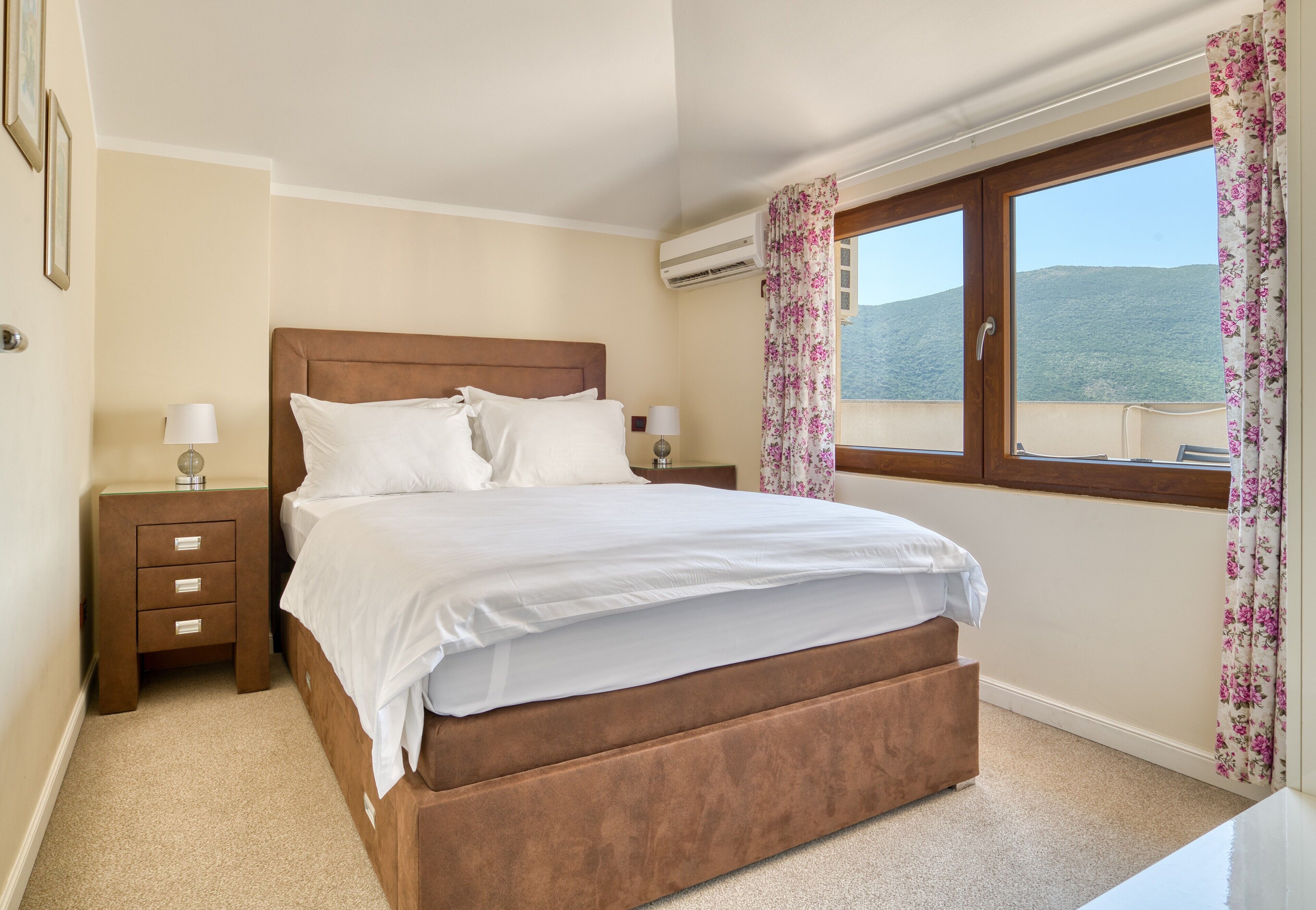 Apartment, 2 Schlafzimmer | 20 Schlafzimmer, hochwertige Bettwaren, Minibar, Zimmersafe