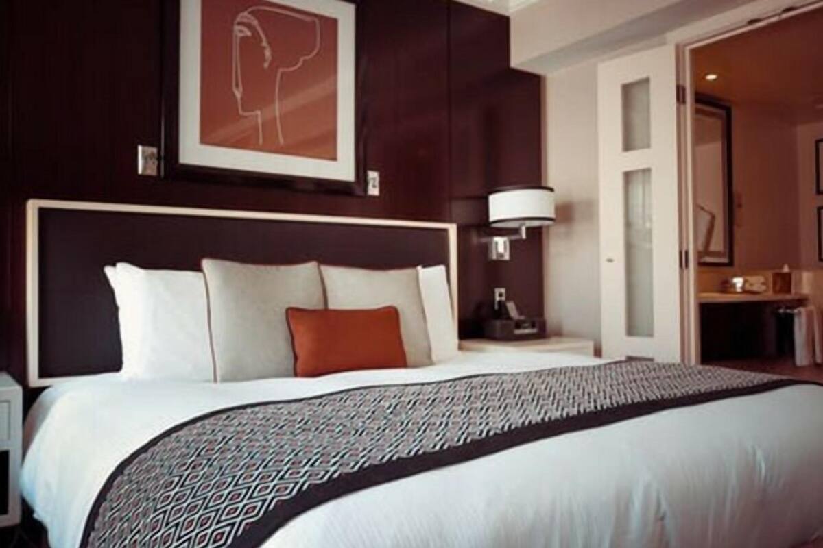 Chambre Deluxe double | Minibar, coffre-fort, fer et planche à repasser, accès au Wi-Fi (inclus)