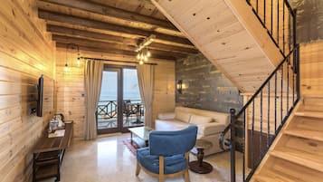 Deluxe Bungalow, 2 Bedrooms, Sea View | 2 bedrooms, premium bedding, minibar, in-room safe