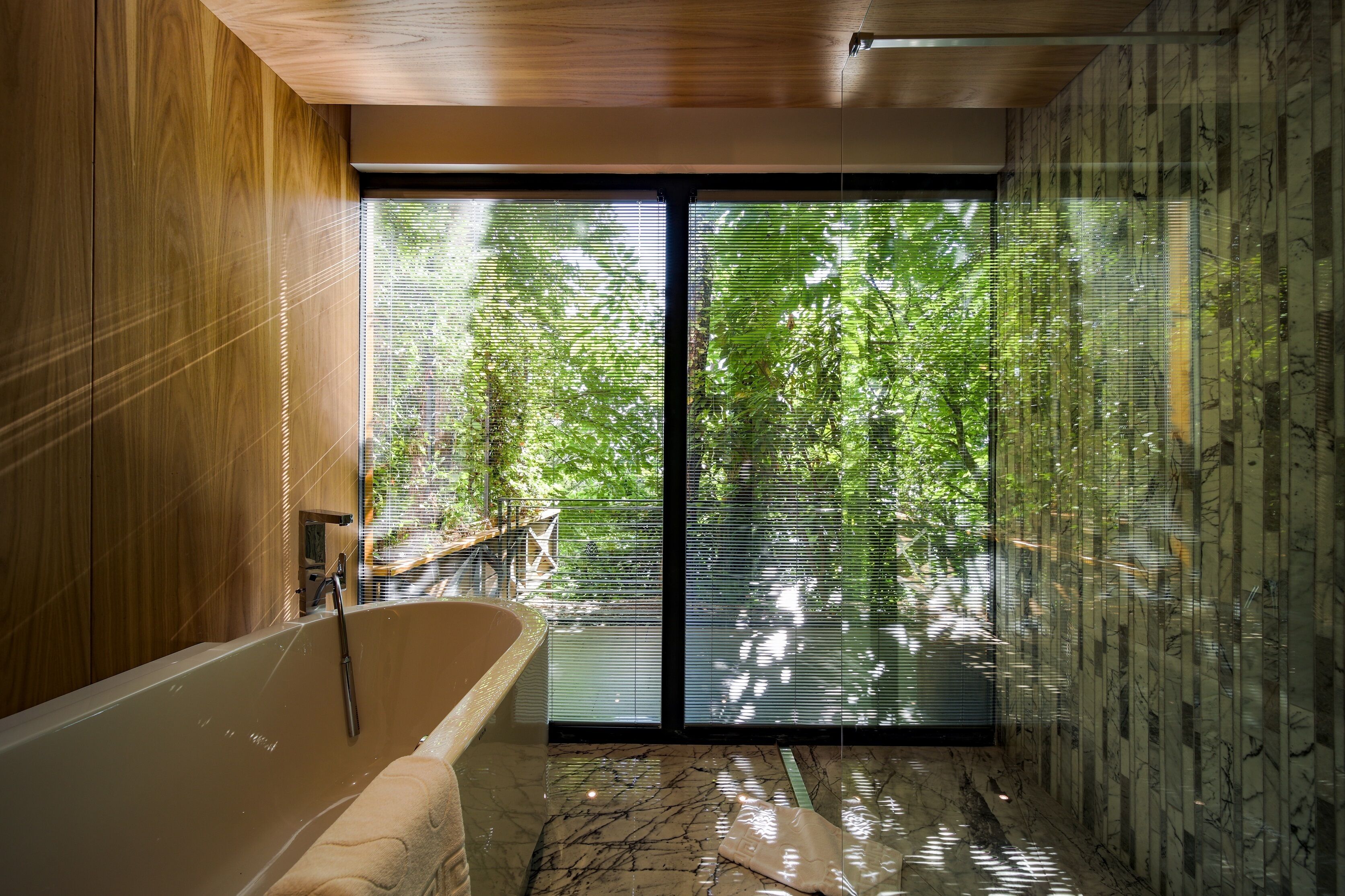 junior suite, 1 double bed with sofa bed, non smoking, sea view | bathroom | shower, rainfall showerhead, free toiletries, hair dryer