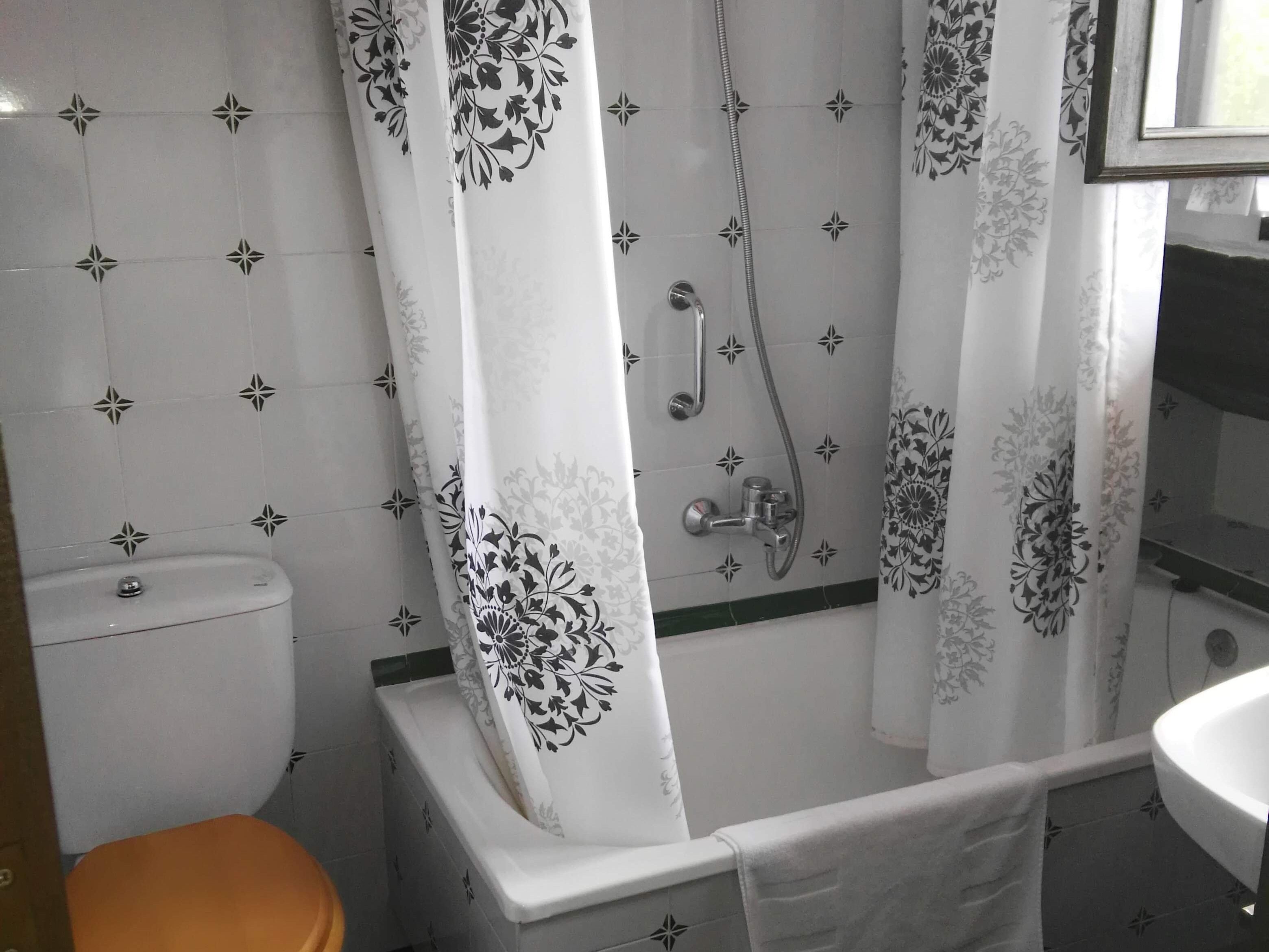 Photo - Mies de Villa