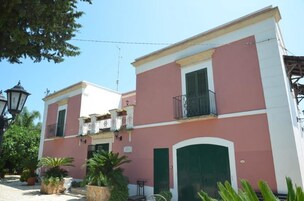 Fachada del alojamiento