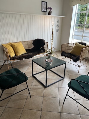 Lobby-Lounge
