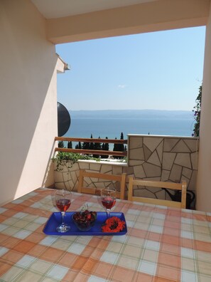 Apartment, 2 Bedrooms, Sea View (4) | Terrace/patio