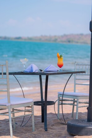 Spécialités Cuisine locale et internationale