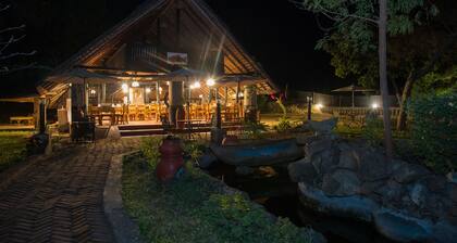 Kambiri Beach By Serendib