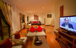 3-Bedroom Pool Villa | Staircase - Beach Villa Kamala (Kamala)