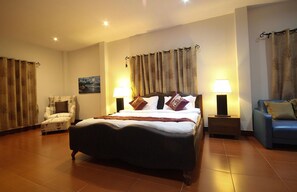 3-Bedroom Pool Villa | 3 bedrooms, hypo-allergenic bedding, down duvets, Select Comfort beds - Beach Villa Kamala (Kamala)