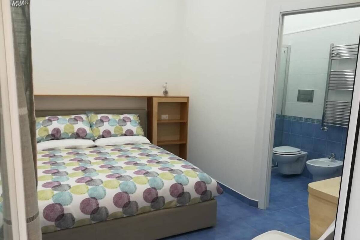 Superior Room, Private Bathroom | 1 bedroom, desk, soundproofing, free WiFi