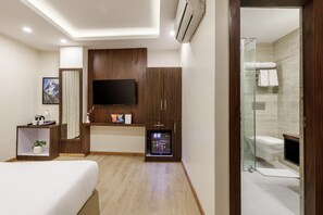Free toiletries, hair dryer, slippers, towels - Hotel Sabrina Kathmandu (Burhanilkantha)
