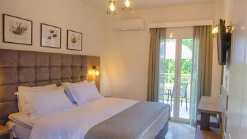 Zimmersafe, schallisolierte Zimmer, BĂŒgeleisen/BĂŒgelbrett