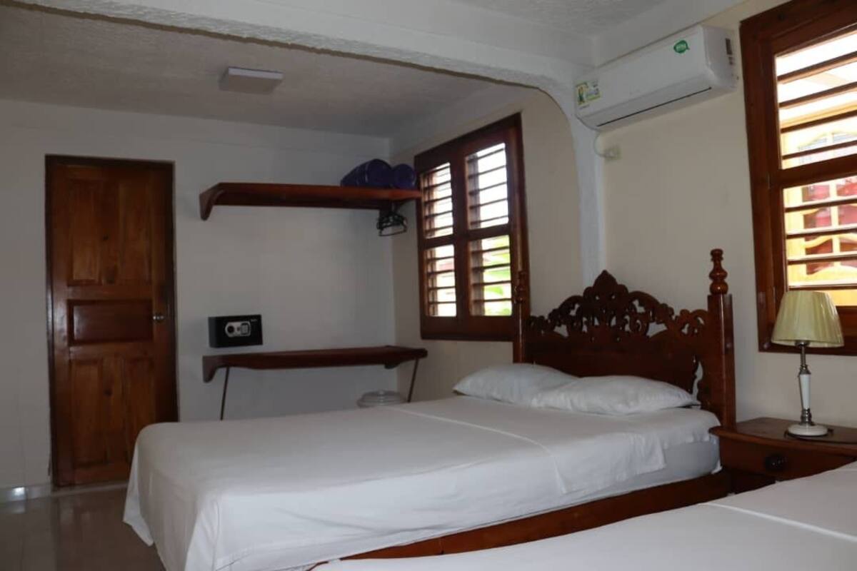 Superior Quadruple Room | Egyptian cotton sheets, premium bedding, down duvets