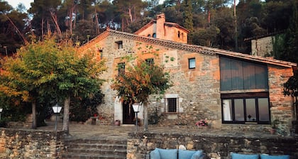 Manor country house in the heart of Catalunya