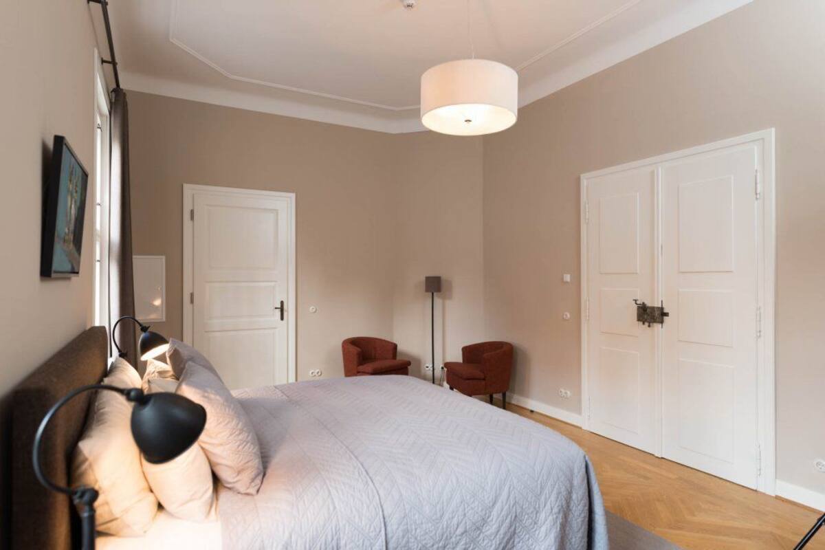 Coffres-forts dans les chambres, Wi-Fi gratuit, draps fournis