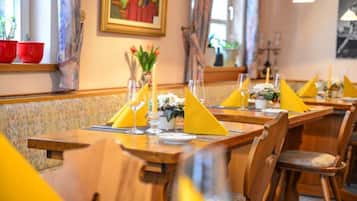 Daily buffet breakfast (EUR 12.50 per person)