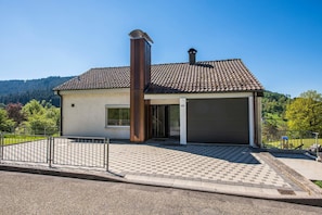 Property entrance - Traum-Ferienhaus auf der Burghalde (Alpirsbach)