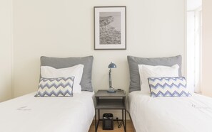 Flat 1A