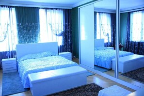 In-room safe, desk, iron/ironing board, rollaway beds