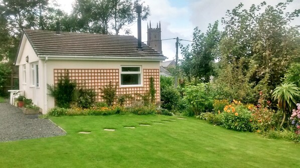 Detached Studio | View from room