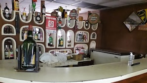 Bar (on property) - Hotel Non-Stop (Korhogo)