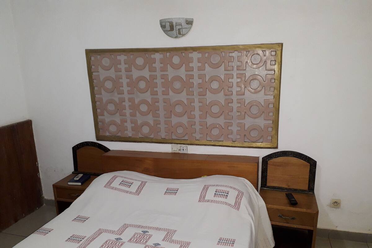 Comfort Single Room, 1 Double Bed, Courtyard View