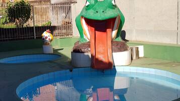 Piscina infantil