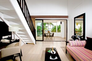 Superior Duplex (Suite) | Living area | 49-inch Smart TV with satellite channels, TV - Hommage Hotel & Residences (Nettle Bay)