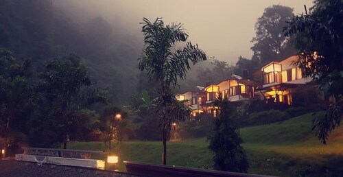 Hill Stream Wellness Resort