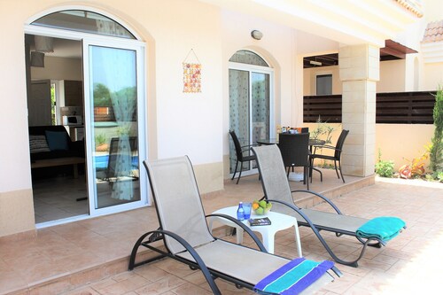 Villa Georgia