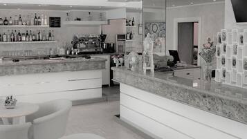 Bar (in der Unterkunft)