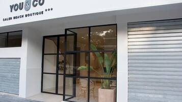 Façade de lâhĂ©bergement