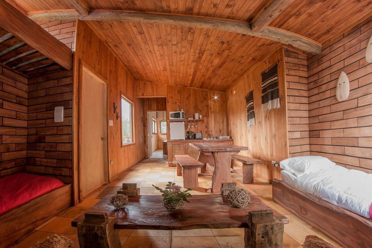 Basic-Ferienhütte, 1 Doppelbett, Flussblick (Acantilado) | Bettwäsche