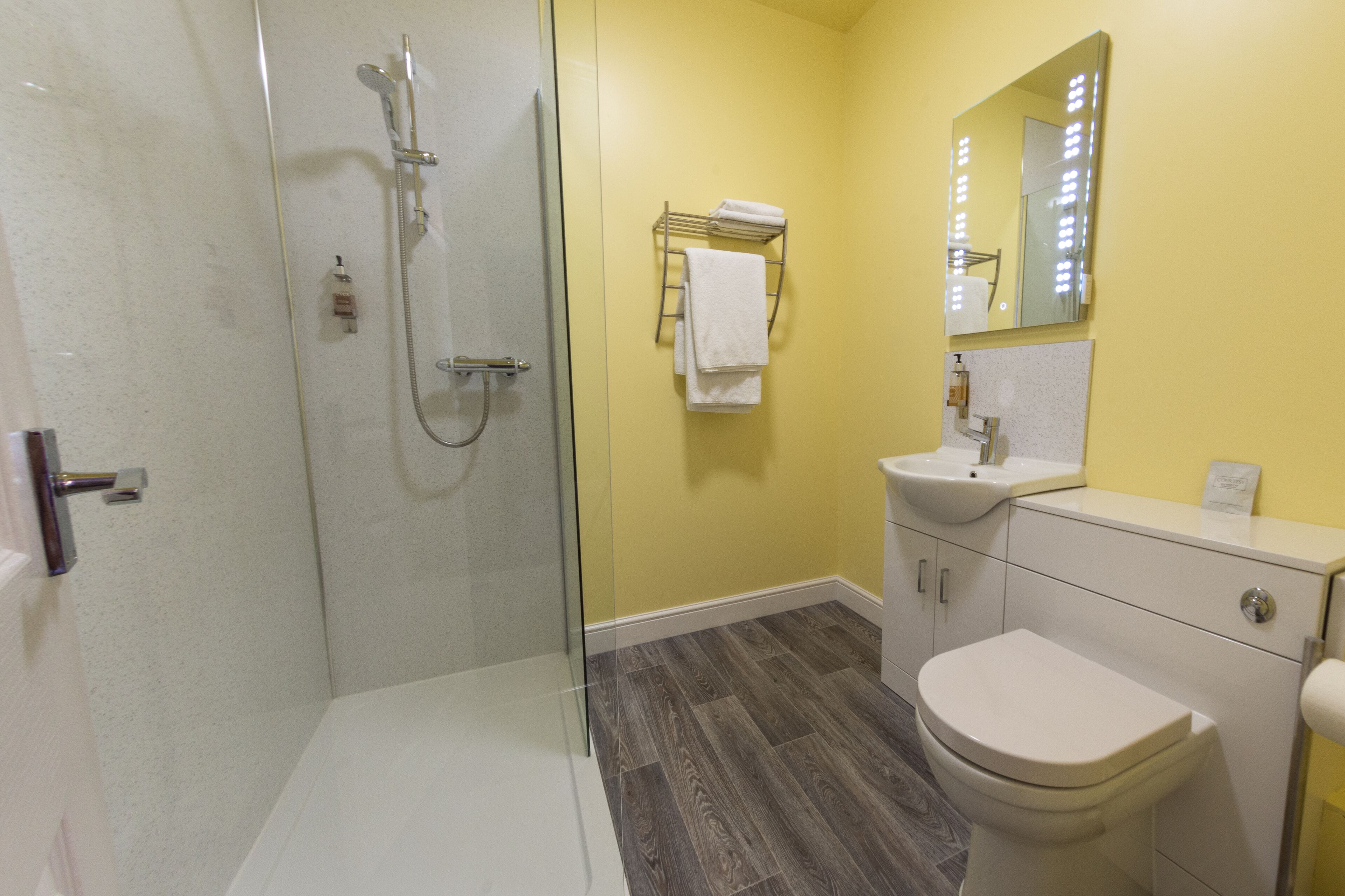 superior room, 1 king bed | bathroom | hair dryer, towels, toilet paper