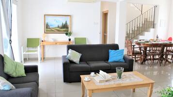 Villa, 3 Bedrooms, Private Pool | Living area | Flat-screen TV, fireplace, DVD player