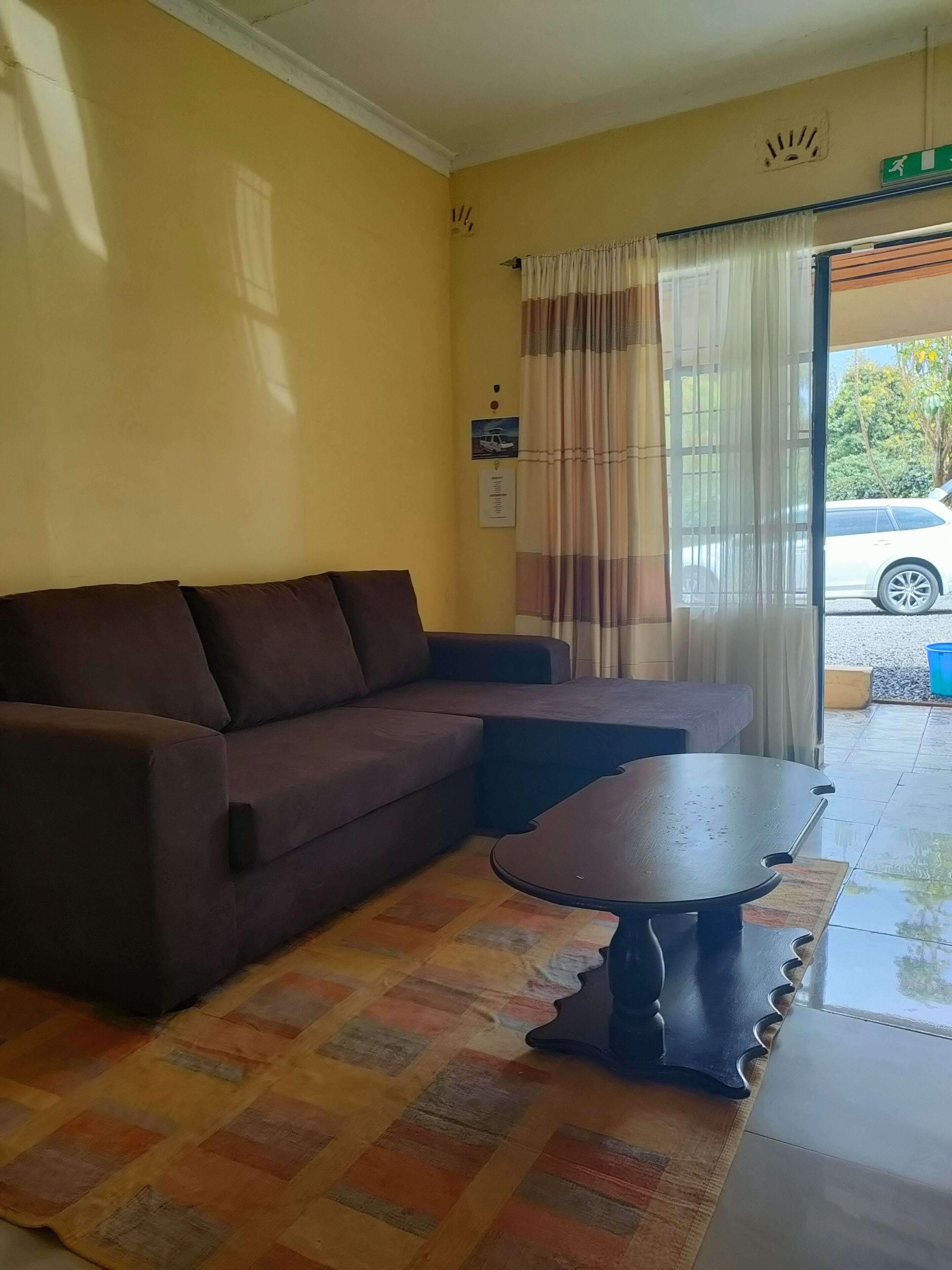 Villa, 3 Bedrooms | Living room | 32-inch flat-screen TV with cable channels, LCD TV