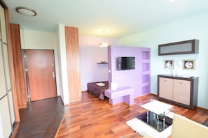 Blackout curtains, iron/ironing board, free WiFi, bed sheets