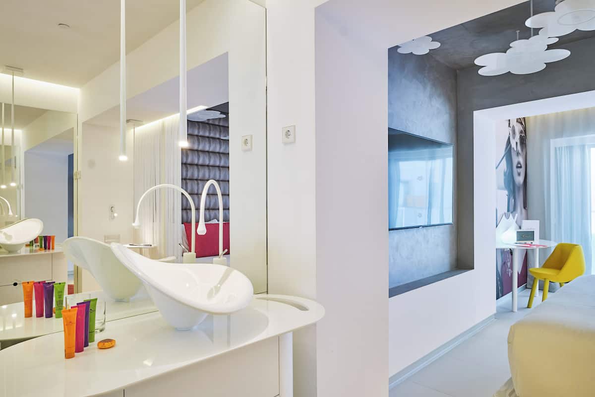 room (flower) | bathroom | shower, rainfall showerhead, free toiletries, hair dryer