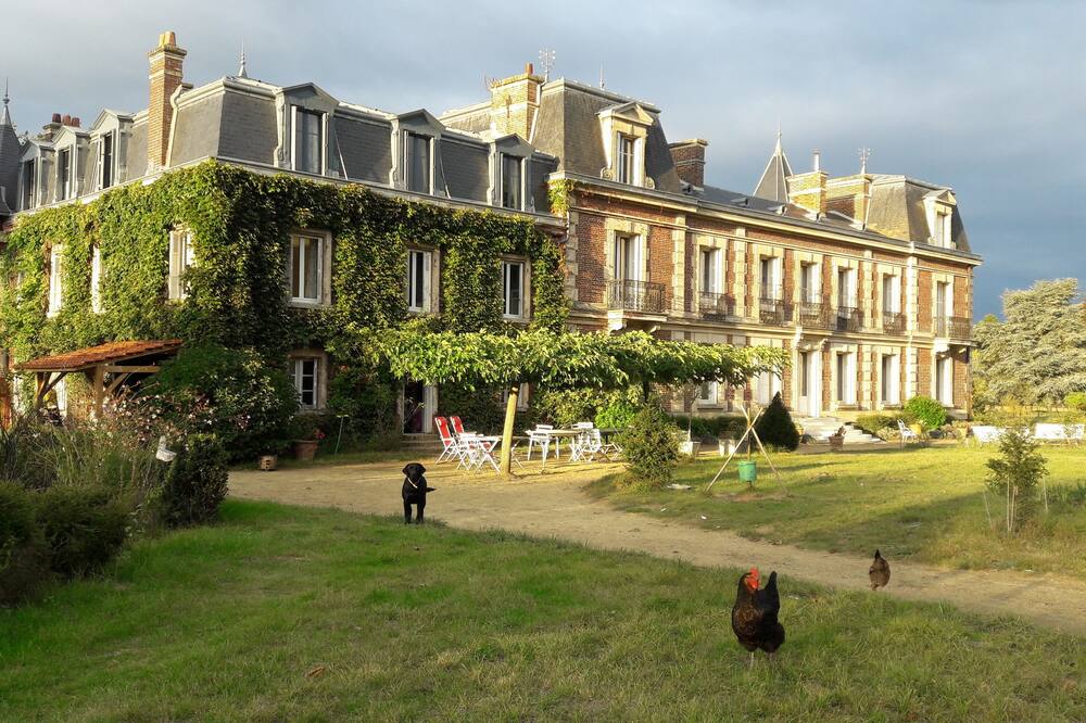 Chateau le Quesnoy