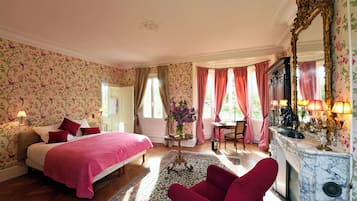 Literie de qualité supérieure, décoration personnalisée