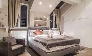 2 habitaciones, decoración personalizada y muebles diferentes 