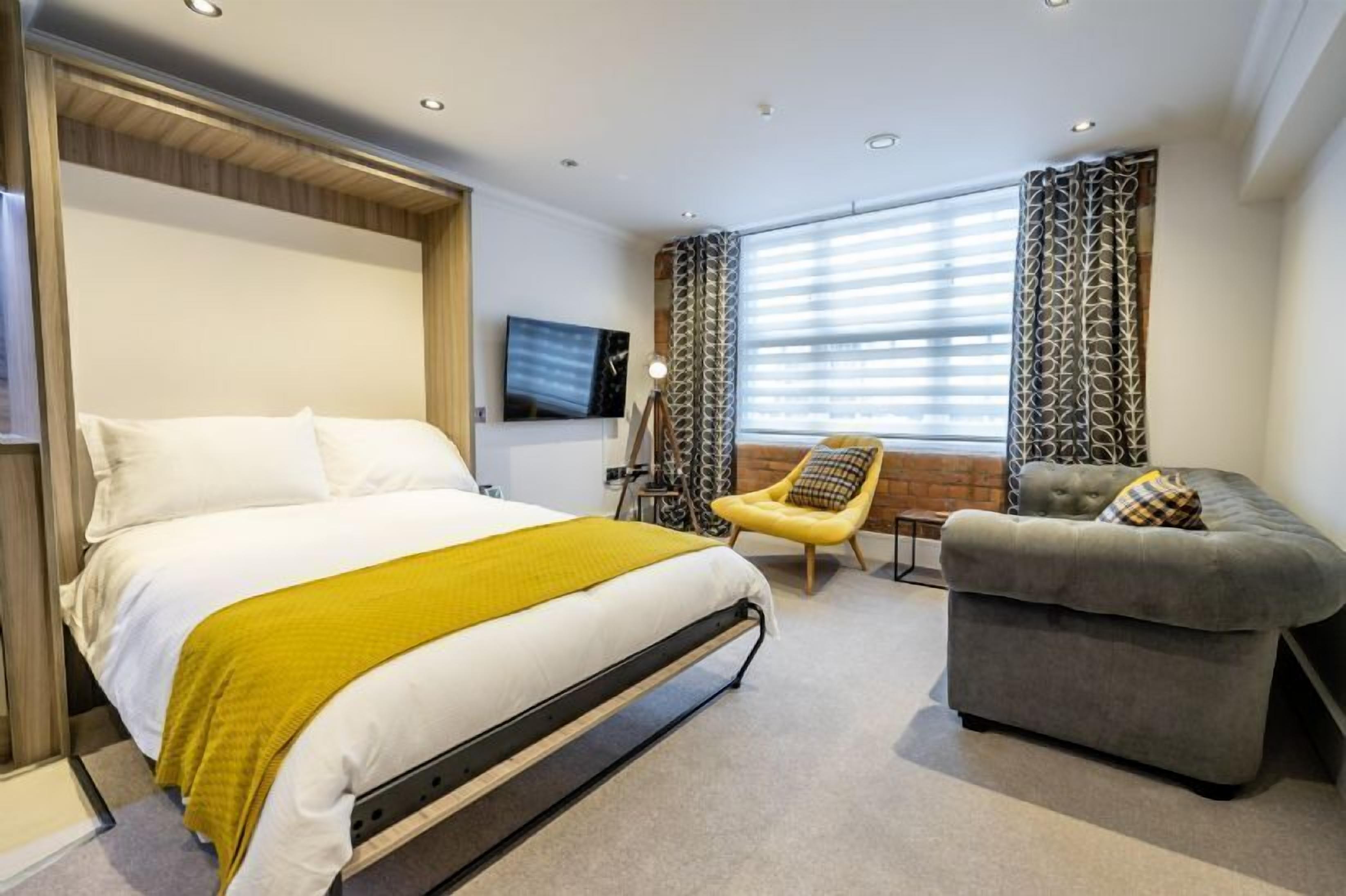 1 bedroom, iron/ironing board, internet