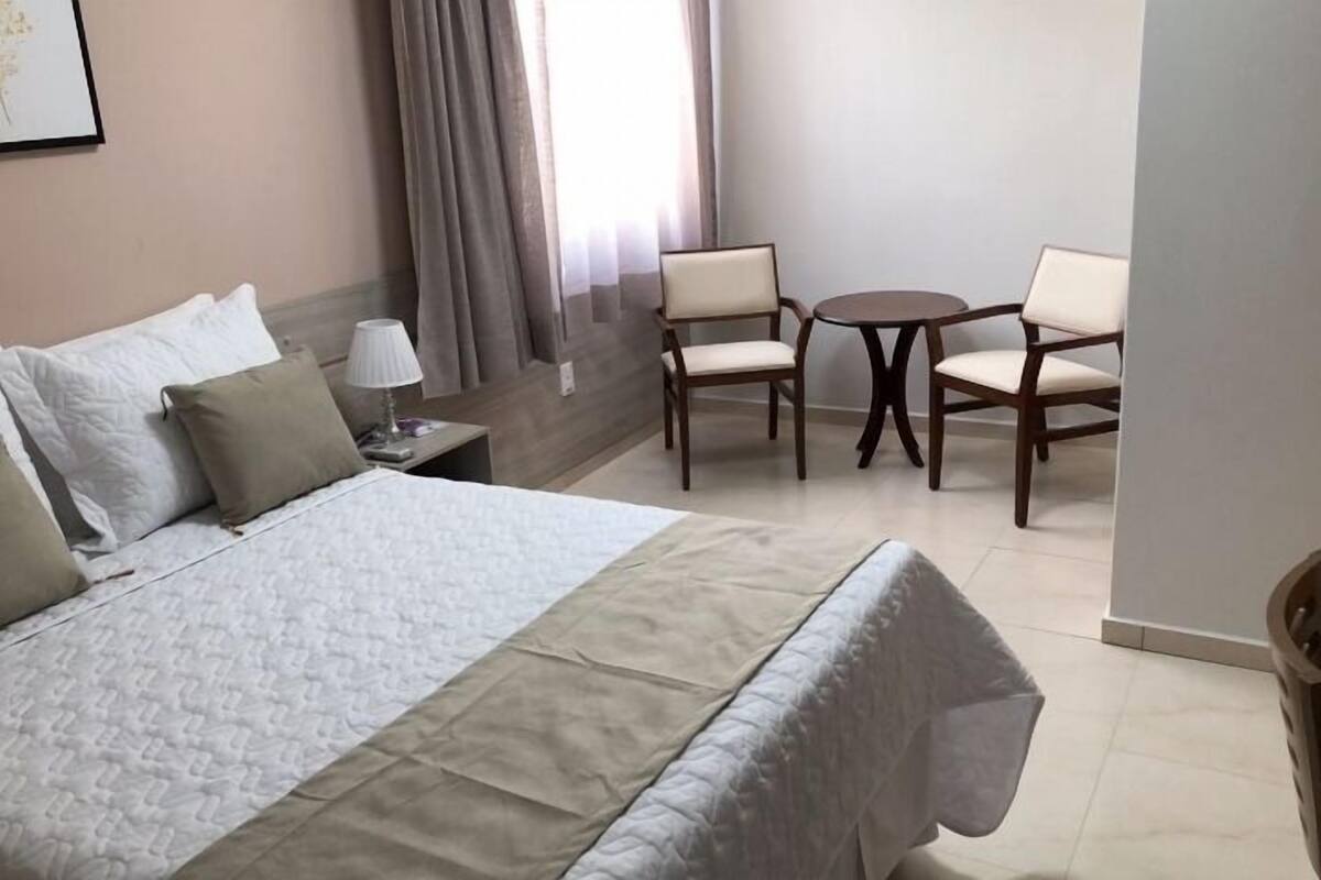 deluxe double room | minibar, desk, free wifi, bed sheets