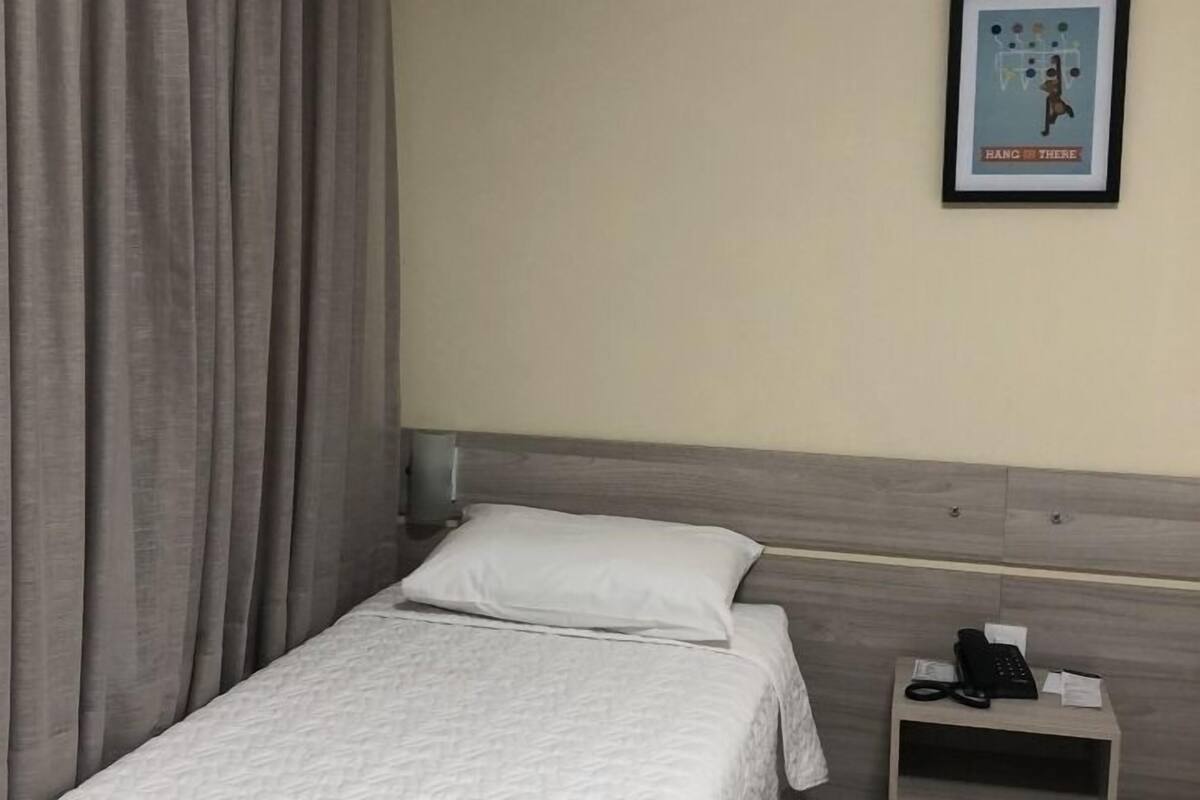 Superior Single Room | Minibar, desk, free WiFi, bed sheets
