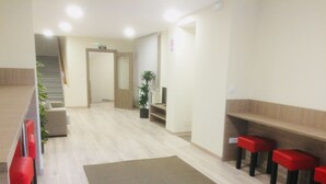 Unclassified image, 4 of 8, button - Hostal Oregar (Santiago de Compostela)